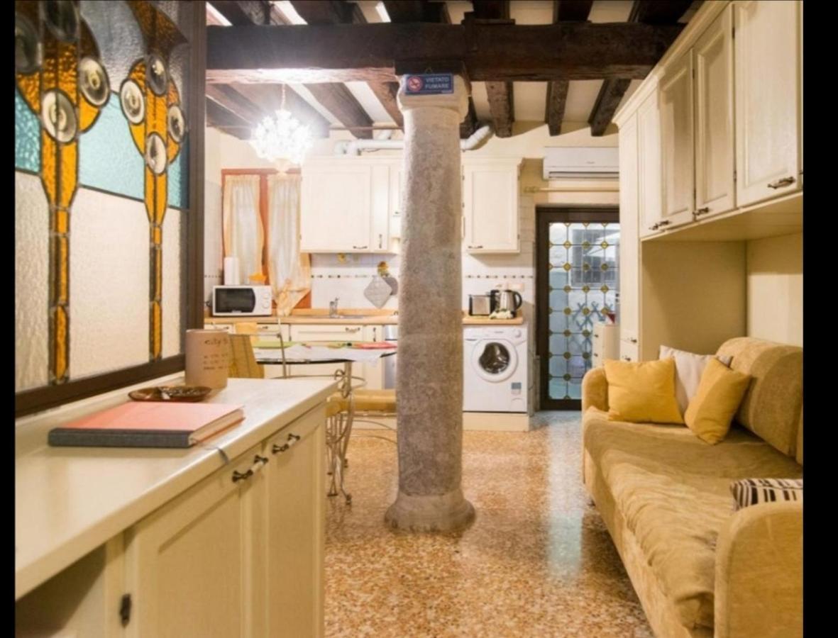 Historical Flat In Cannaregio, Venezia Buitenkant foto